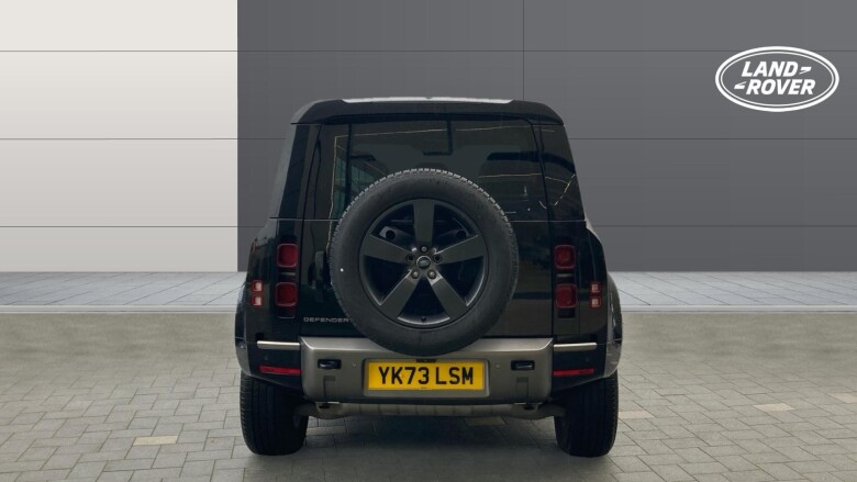 Land Rover Defender 2.0 P300 X-Dynamic HSE 110 5dr Auto Petrol Estate